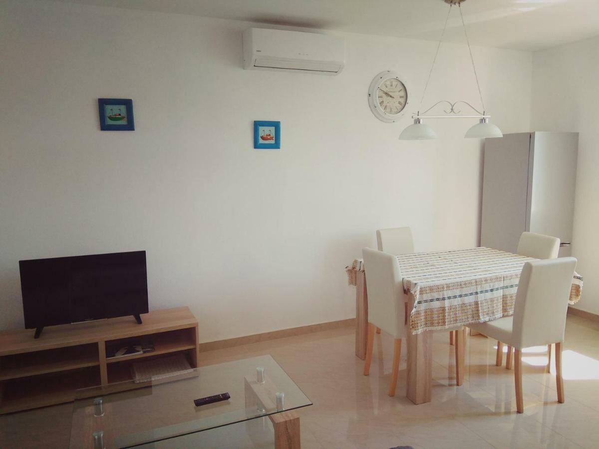 Apartman Postira Rot Εξωτερικό φωτογραφία